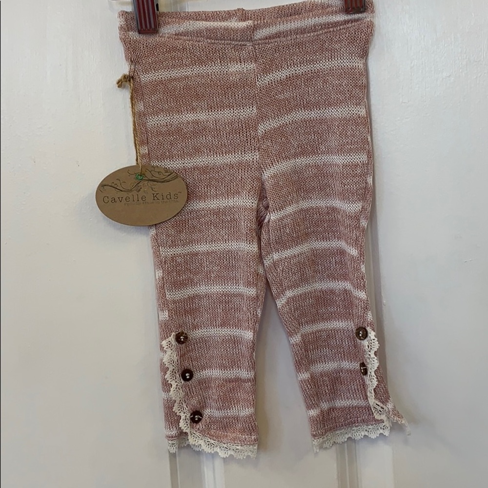 Cavelike kids Capri leggings.